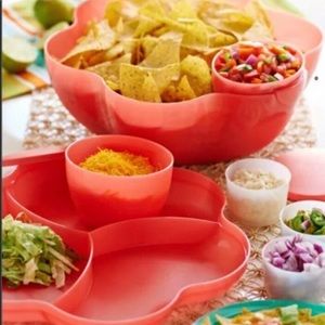 Tupperware Chip n Dip 6 Piece Set